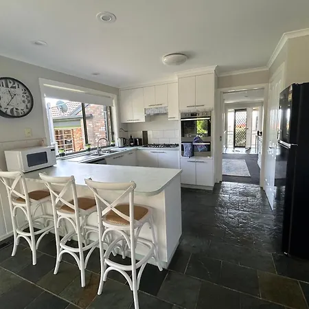 Lake View Family House Lilydale Exterior photo